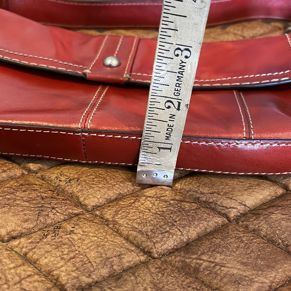 Fossil Red Leather Shoulder Clutch Wristlet - Picture 3 of 11